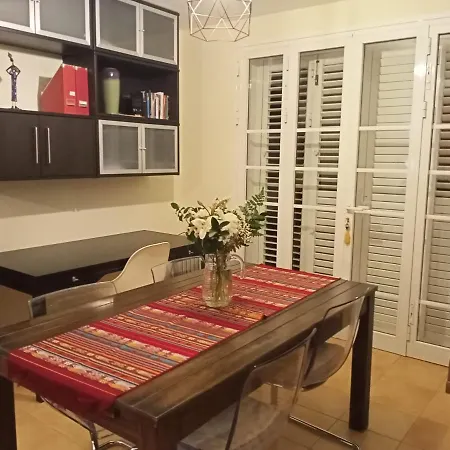 Cheerful 3 Bedroom Town House With Garage בית נופש Tegueste